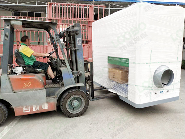 濾筒除塵器發貨.jpg 濾筒除塵器發貨.jpg