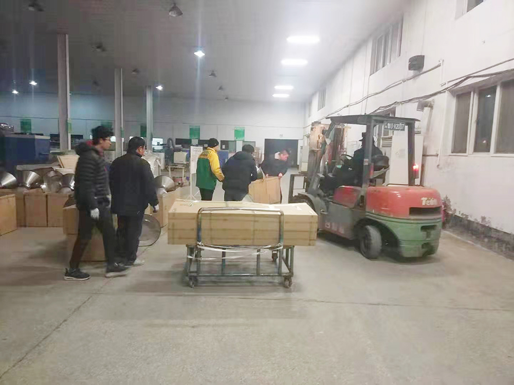 路博環保加班加點，確保按時交貨 (3).jpg