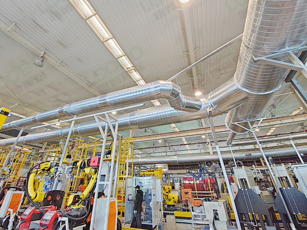 路博環保焊接煙塵凈化系統施工進行時 (2).jpg 路博環保焊接煙塵凈化系統施工進行時 (2).jpg