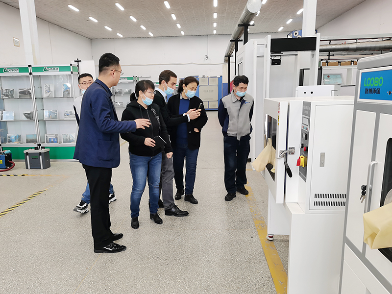 聚焦友好合作,客戶到訪路博環(huán)保參觀考察 (3).jpg 聚焦友好合作,客戶到訪路博環(huán)保參觀考察 (3).jpg