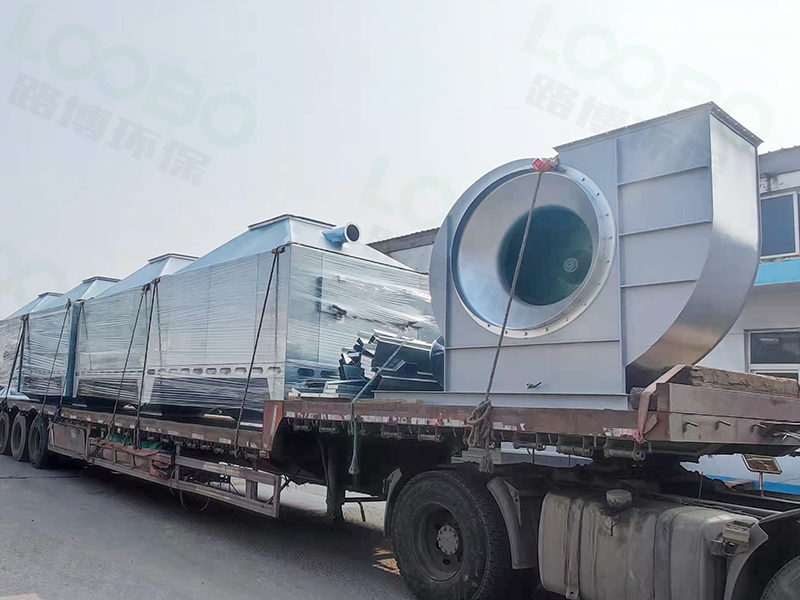 路博環保有機廢氣治理設備發貨01.jpg