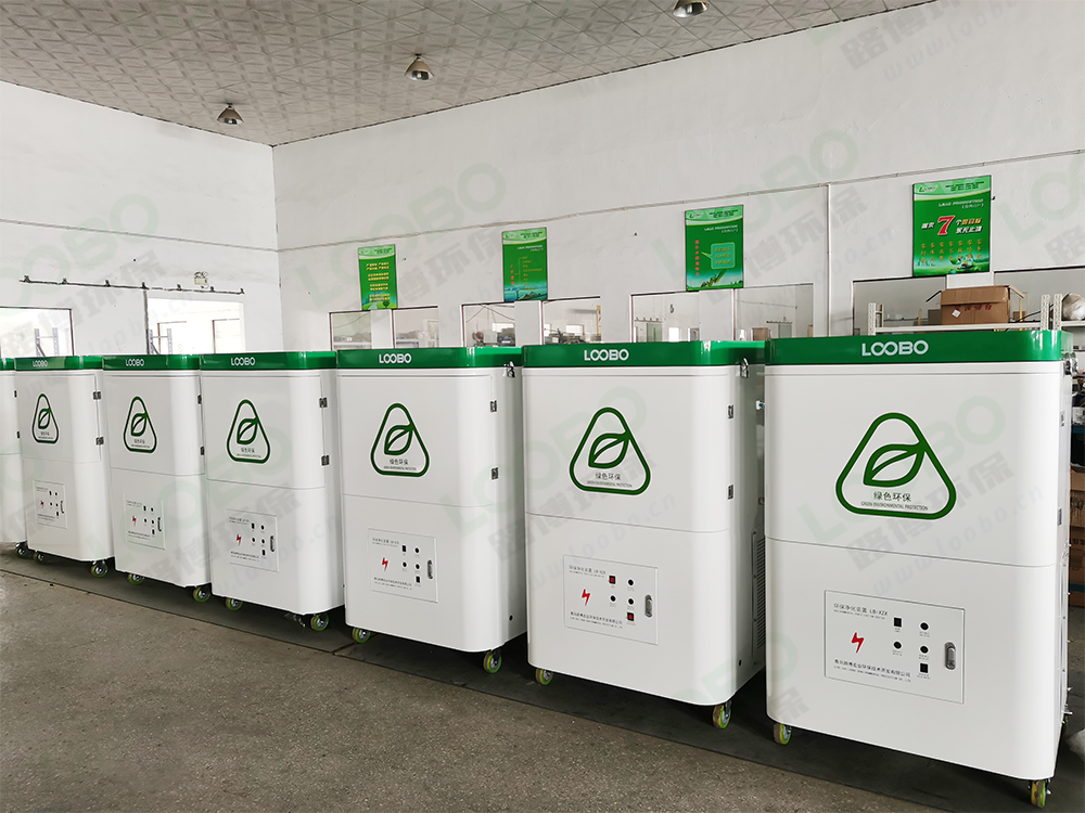 焊煙凈化器生產廠家備貨進行時01.jpg 焊煙凈化器生產廠家備貨進行時01.jpg