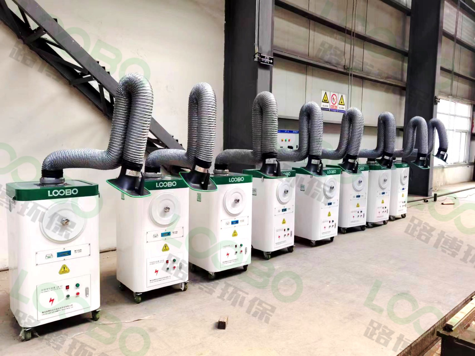 多級過濾，強力除塵——焊煙凈化器讓車間空氣更清新 (2).jpg